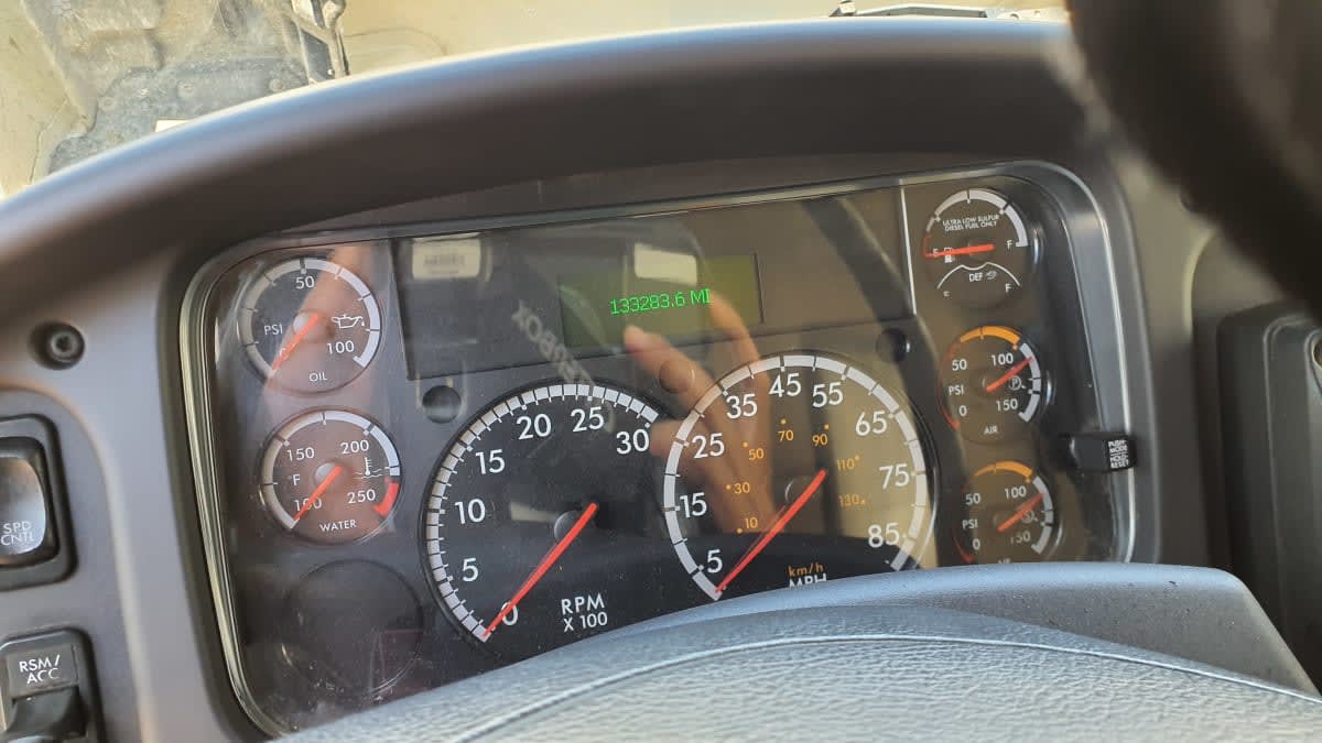 2020 Freightliner/Mercedes M2 106 898625