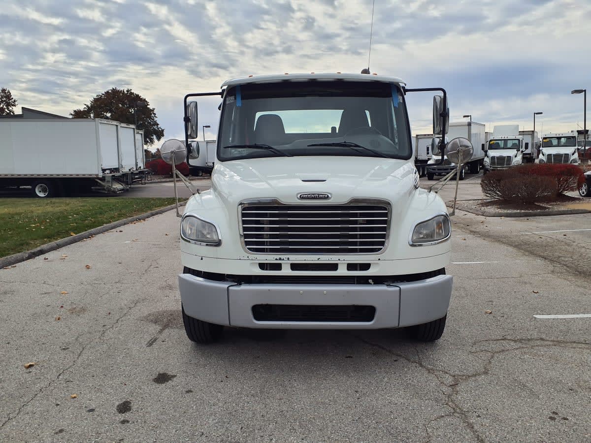 2020 Freightliner/Mercedes M2 106 898643