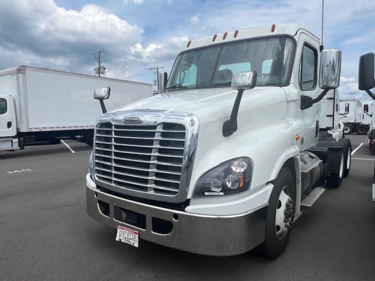 2020 Freightliner/Mercedes CASCADIA 125 898699