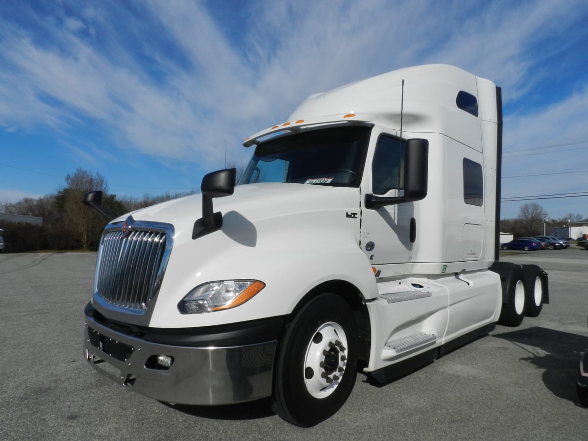 2019 Navistar International LT625 SLPR CAB 898727