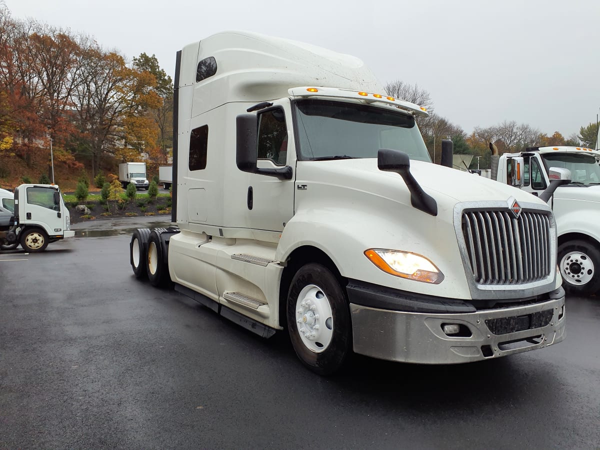 2019 Navistar International LT625 SLPR CAB 898833