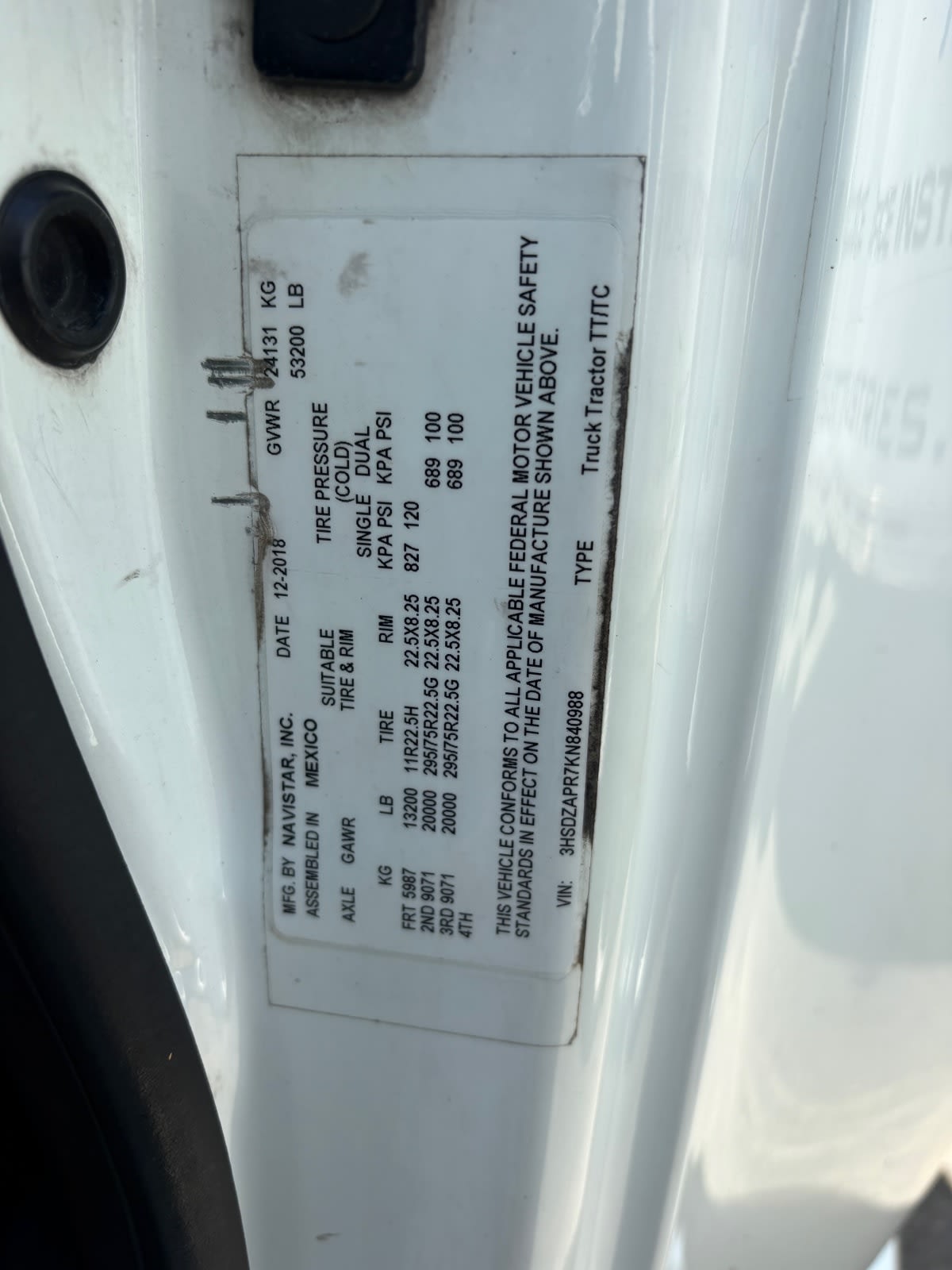 2019 Navistar International LT625 SLPR CAB 898984