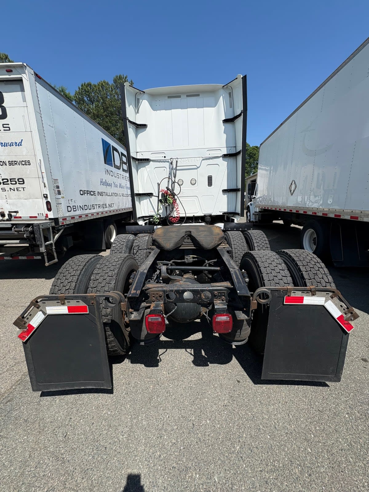 2019 Navistar International LT625 SLPR CAB 898984