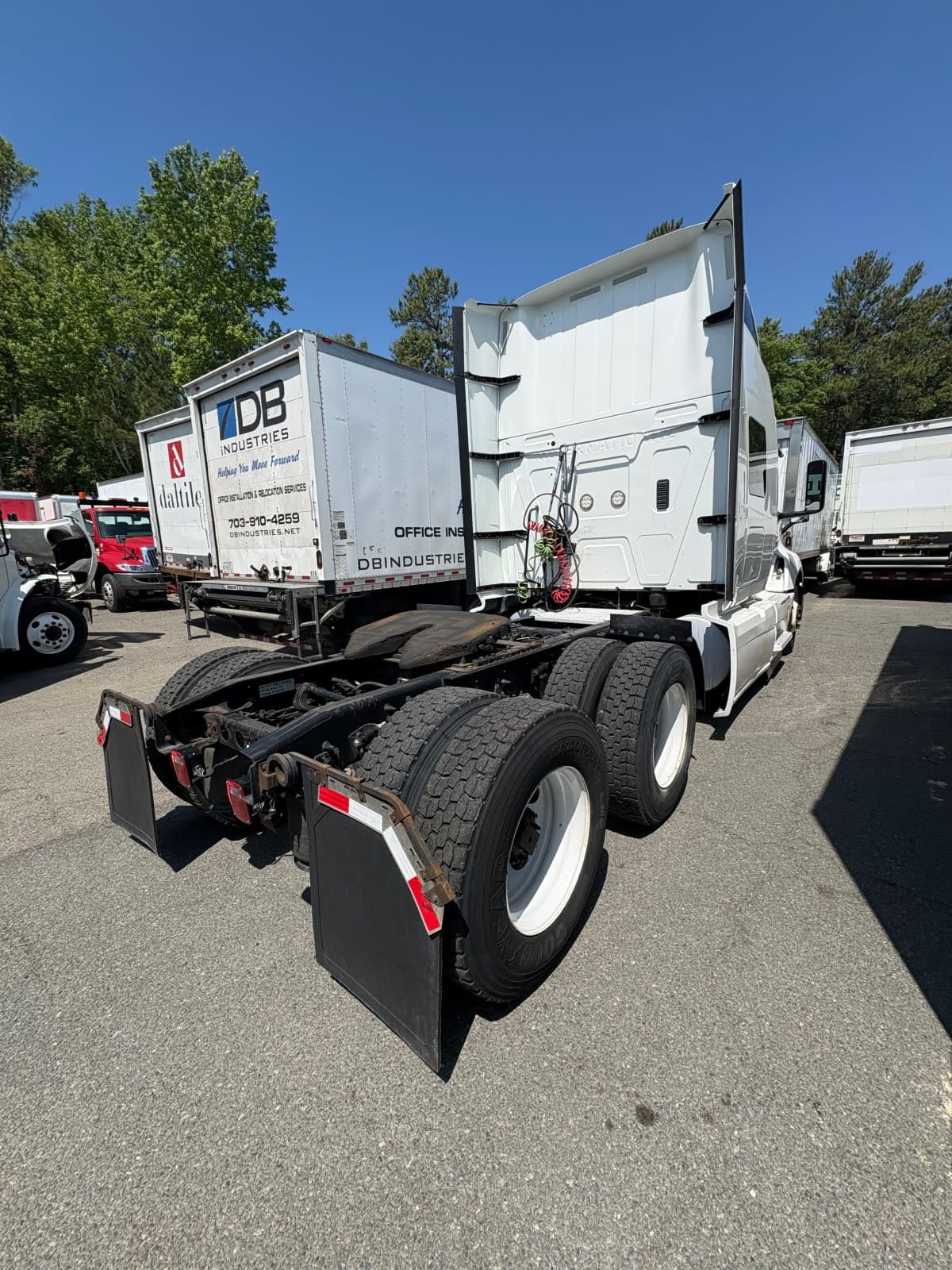 2019 Navistar International LT625 SLPR CAB 898984