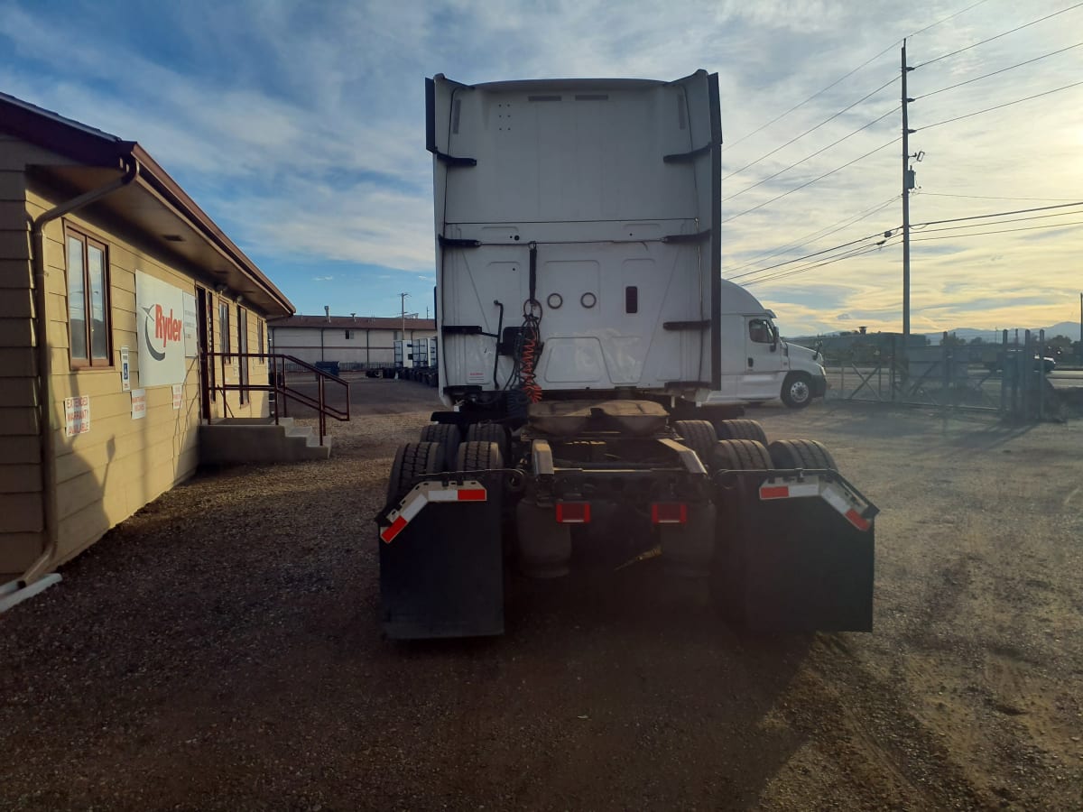 2019 Navistar International LT625 SLPR CAB 899044