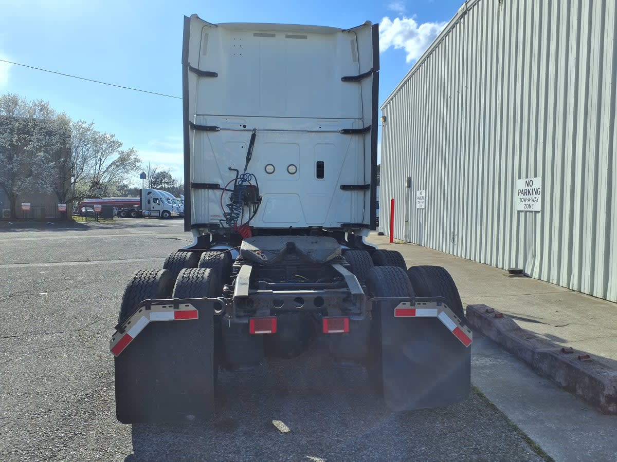 2019 Navistar International LT625 SLPR CAB 899091