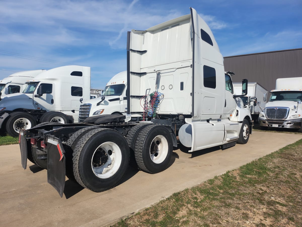 2019 Navistar International LT625 SLPR CAB 899185