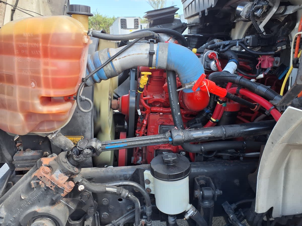 2019 Navistar International MV607 (4X2) 899200