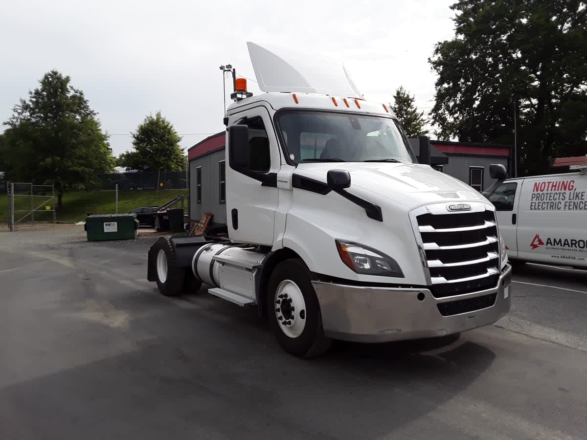 2020 Freightliner - image 3