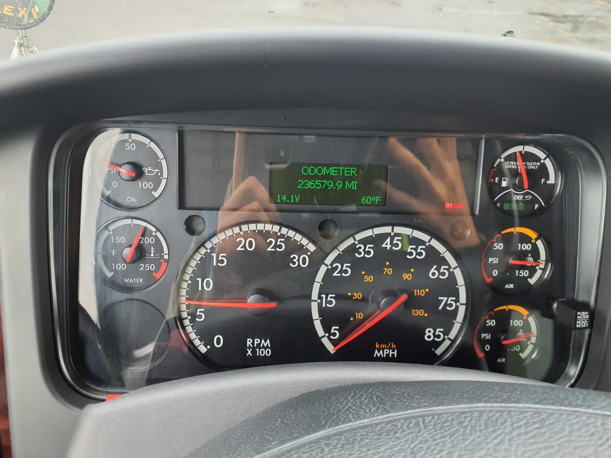 2020 Freightliner/Mercedes M2 106 899455