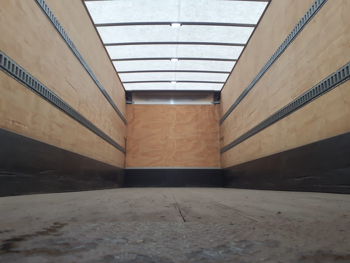 2020 Freightliner/Mercedes M2 106 899455