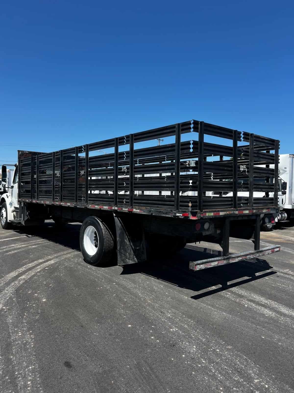 2020 Freightliner M2 106 in West Sacramento, CA — photo 6