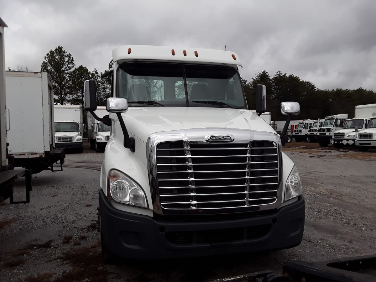 2020 Freightliner/Mercedes CASCADIA 125 899552