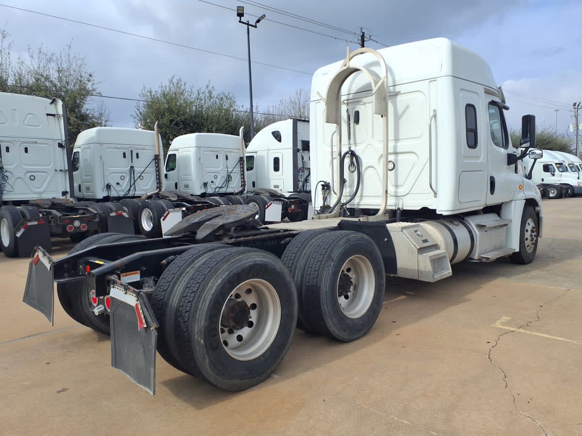 2020 Freightliner/Mercedes CASCADIA 125 899565