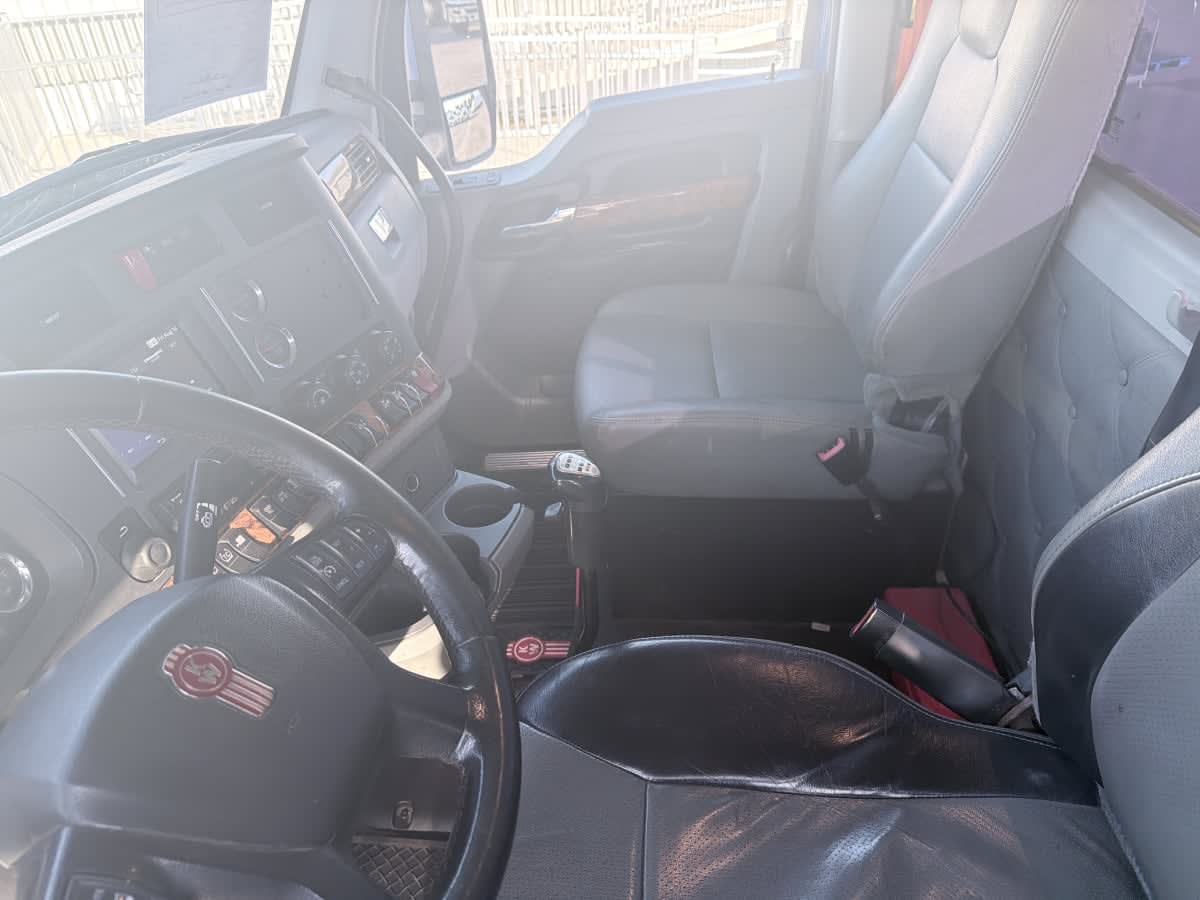 2020 Kenworth T680 in Syracuse, NY — photo 7