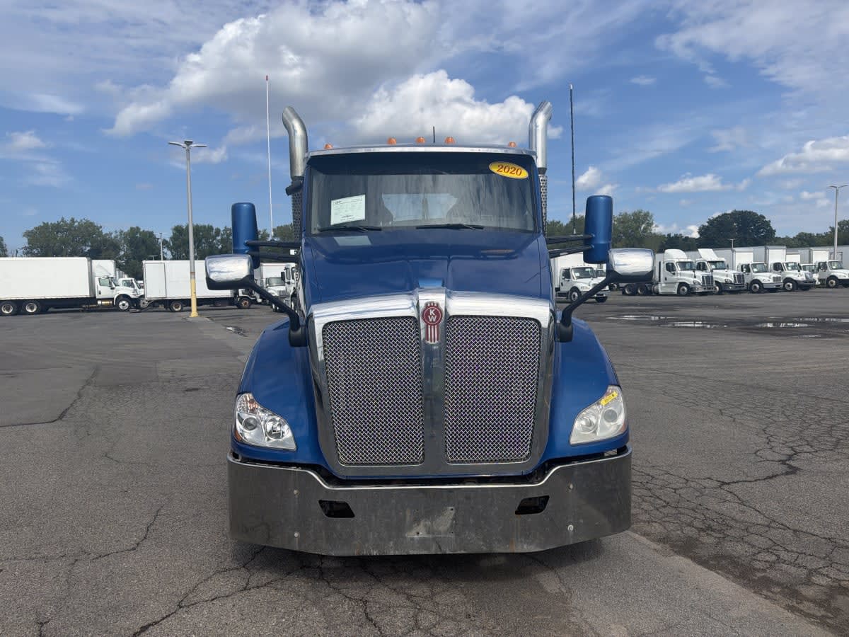 2020 Kenworth T680 in Syracuse, NY — photo 2