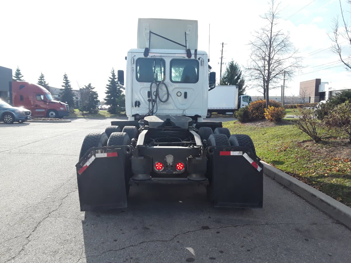 2020 Freightliner/Mercedes NEW CASCADIA 126 899716