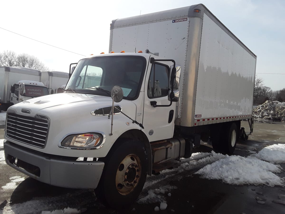 2017 Freightliner/Mercedes M2 106 939431