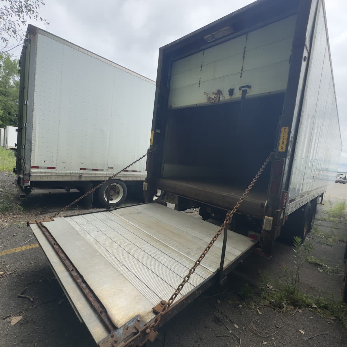 2006 Utility Trailers VS2DC 48/156/102 979837