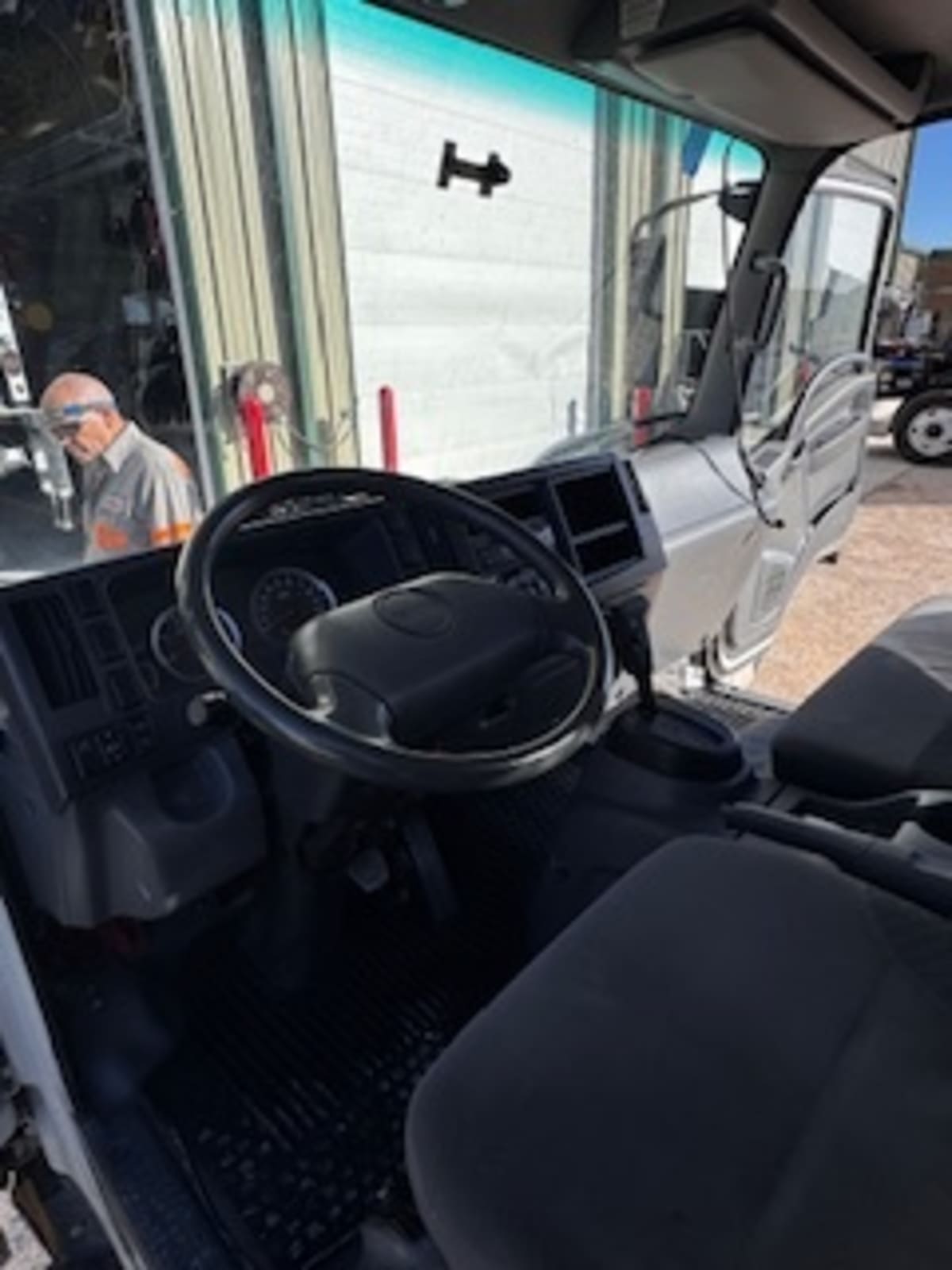 2015 Isuzu NQR 996769