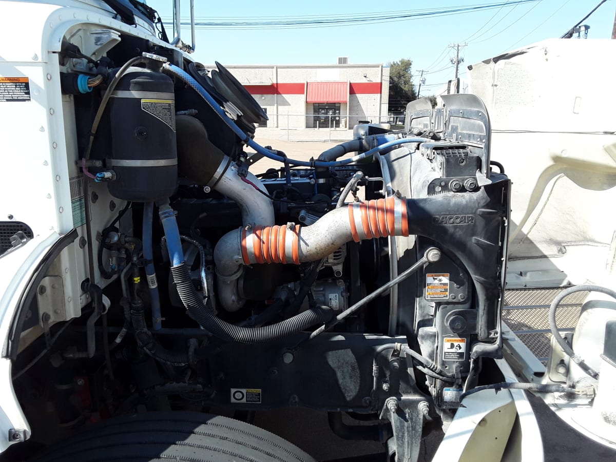 2018 Peterbilt 337 996792