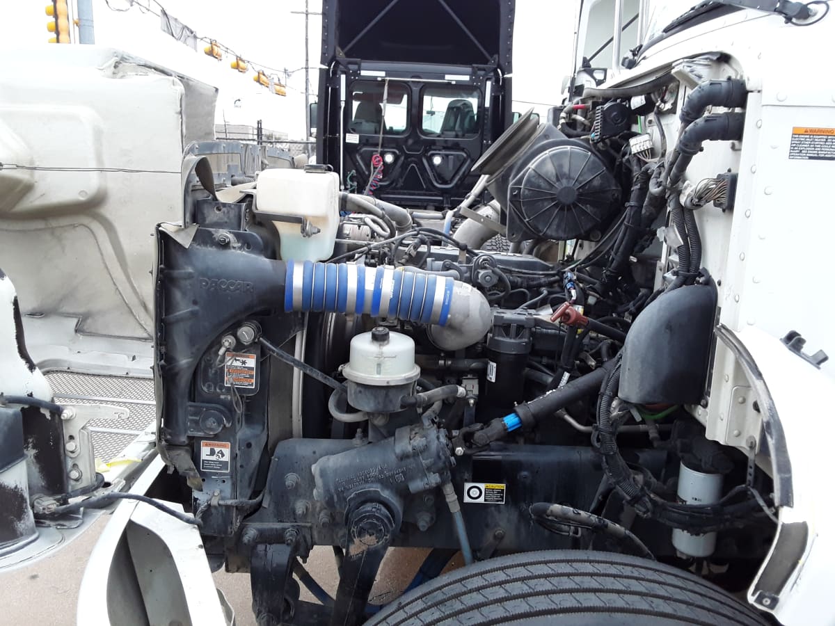 2018 Peterbilt 337 996795