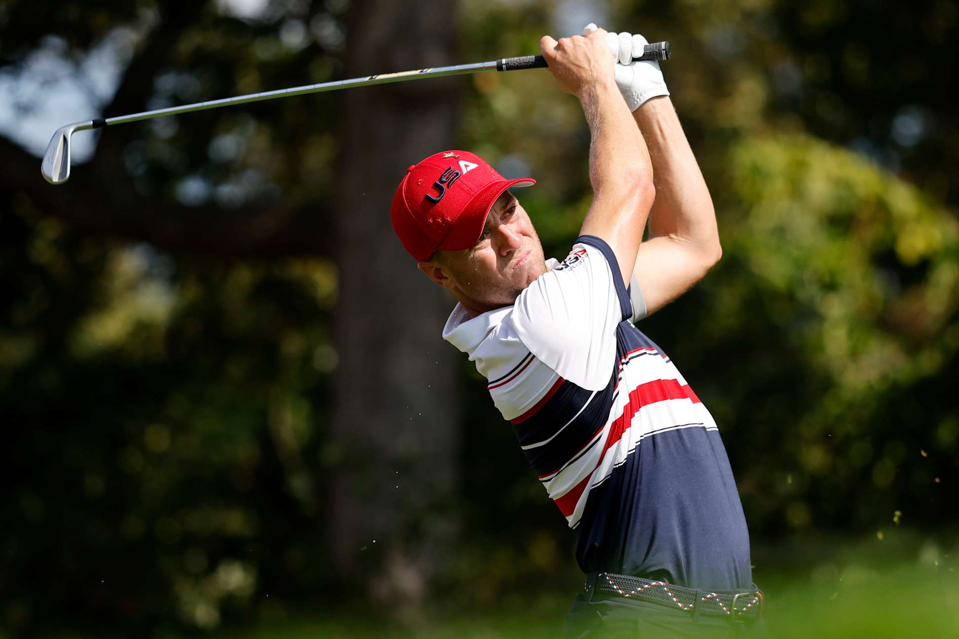 FARMINGDALE, NEW YORK - SEPTEMBER 28: Justin Thomas of Team United States plays his shot from the third tee during the Sunday singles matches of the 2025 Ryder Cup at Black Course at Bethpage State Park Golf Course on September 28, 2025 in Farmingdale, New York. (Photo by Michael Reaves/PGA of America/PGA of America via Getty Images)