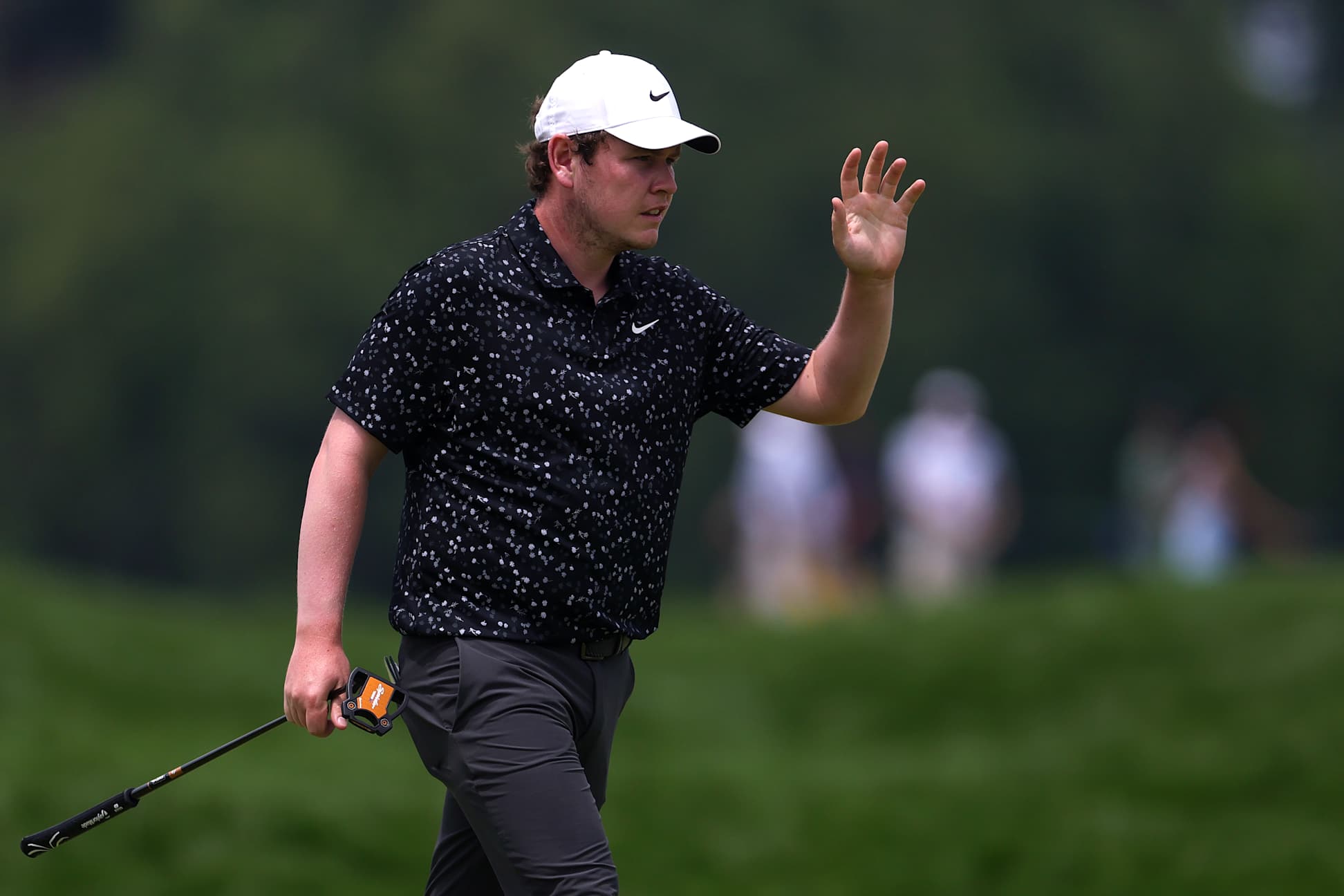 OAKMONT, PENNSYLVANIA - JUNE 15: Robert MacIntyre of Scotland reacts to his eagle putt on the fourth green during the final round of the 125th U.S. OPEN at Oakmont Country Club on June 15, 2025 in Oakmont, Pennsylvania. (Photo by Andrew Redington/Getty Images)