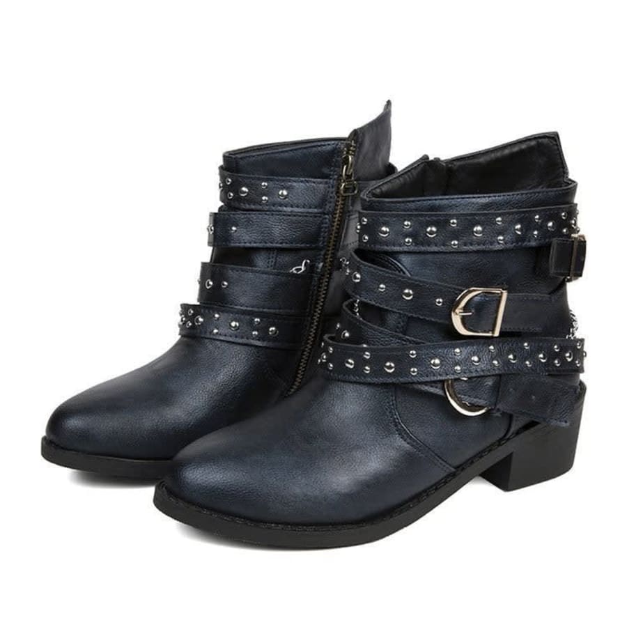 Elowen Studded Buckle Strap Ankle Boots in Blau