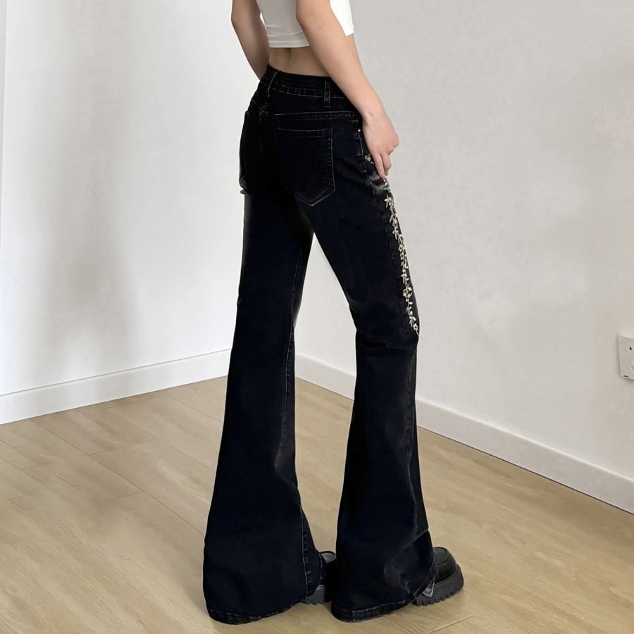 Fern Ladies Flared Jeans with Floral Embroidery