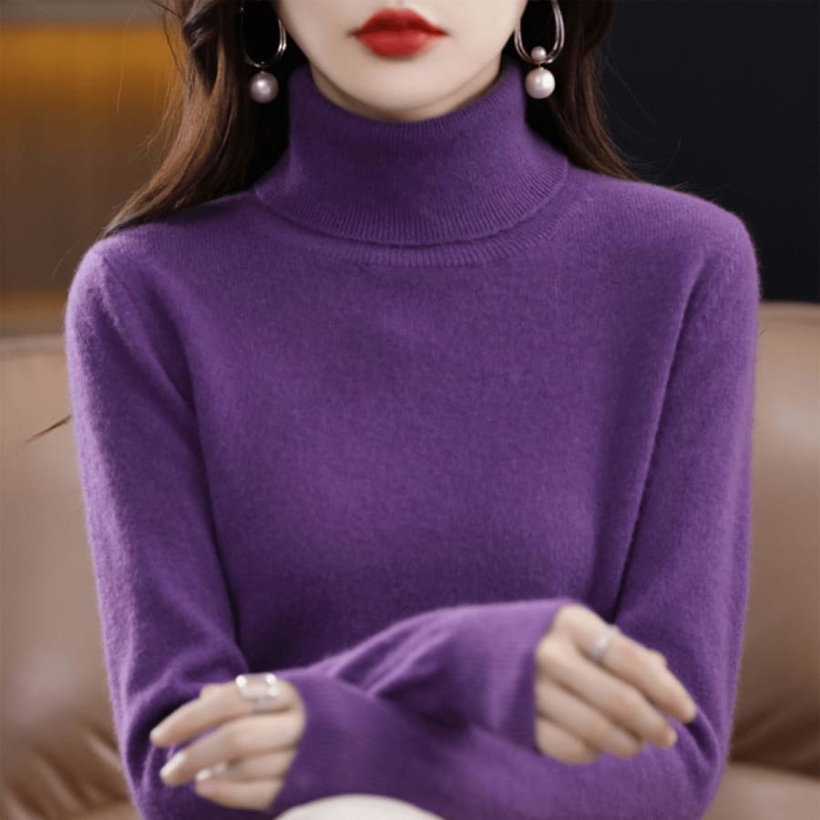 Nerissa Classic Soft Roll Neck Jumper in Lila