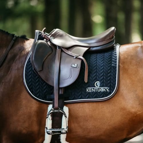 Kentucky Saddle Pad Fishbone Leather Jumping