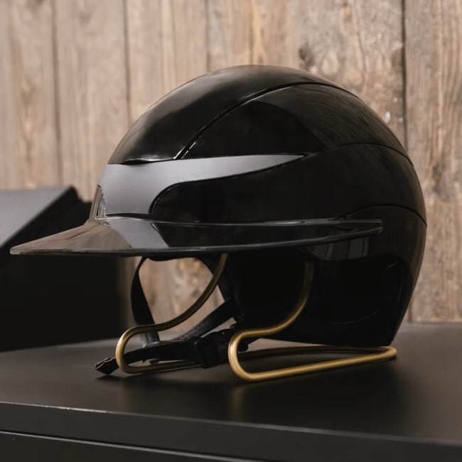 Grooming Deluxe Helmet Holder Steel