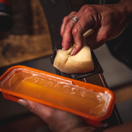 CDM Belvoir Tack Conditioning Bar – lærpuss