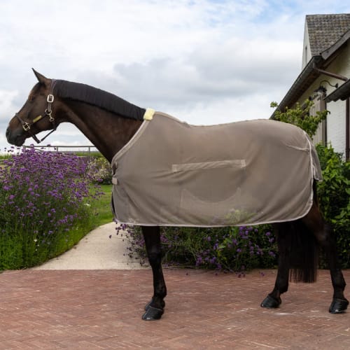 Kentucky Fly Rug with Belly Cover – fluedekken med mageklaff