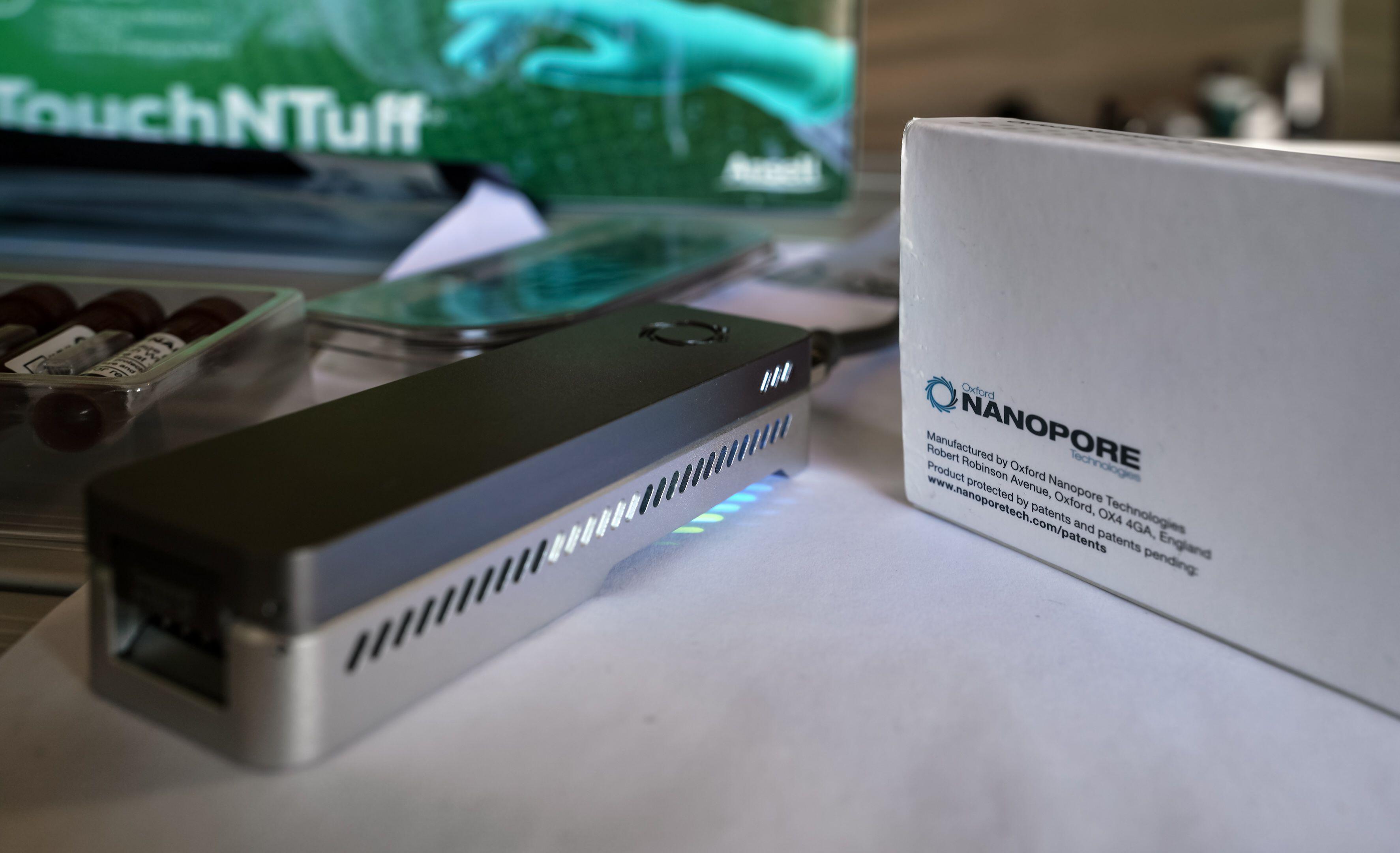 An Oxford Nanopore device.