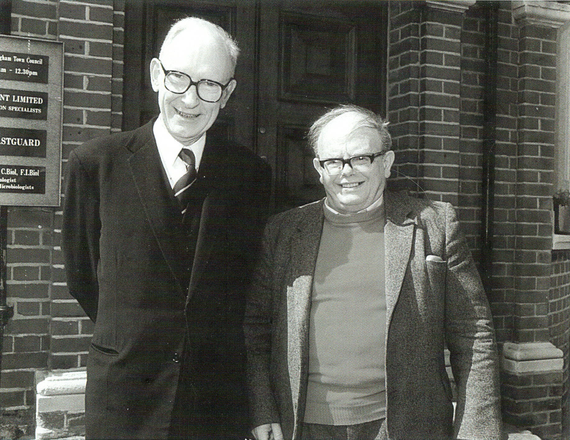 Rex Burch and William Russell at Sheringham Town Hall, 1995.