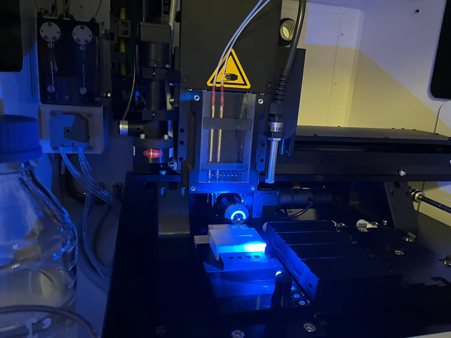 A closeup of the CellenONE machine, which is used to isolate individual cells.