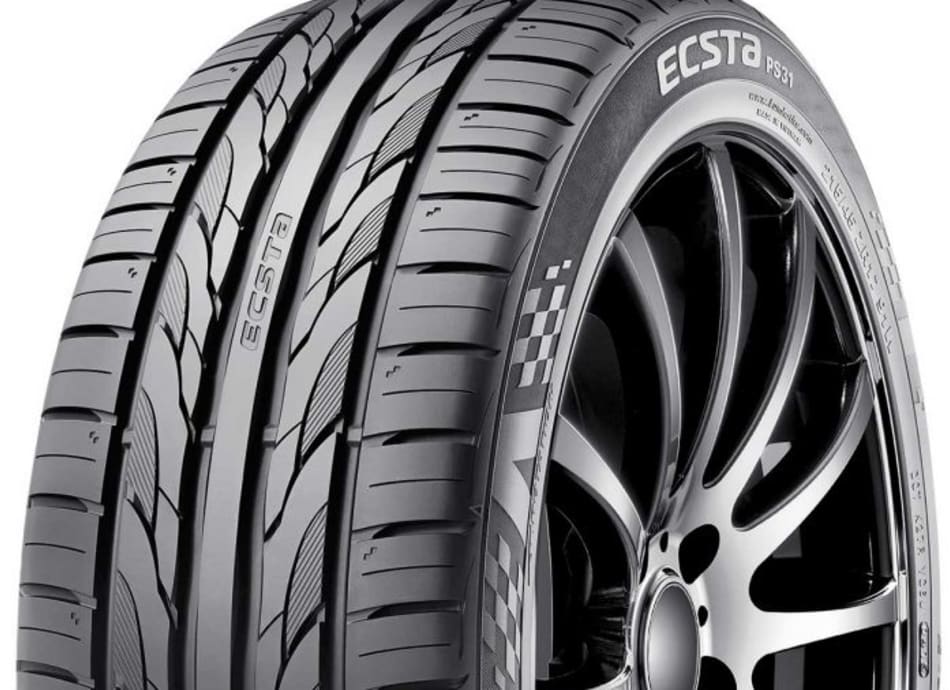 Kumho ECSTA PS31 Tyre