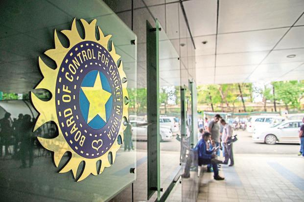 IPL 2025: ರೋಬೋ ಶ್ವಾನ ‘ಚಂಪಕ್’ ಹೆಸರಿಟ್ಟು ಬಿಸಿಸಿಐಗೆ ಕಾನೂನು ಸಂಕಷ್ಟ; ದೆಹಲಿ ಹೈಕೋರ್ಟ್ನಿಂದ ನೋಟಿಸ್!