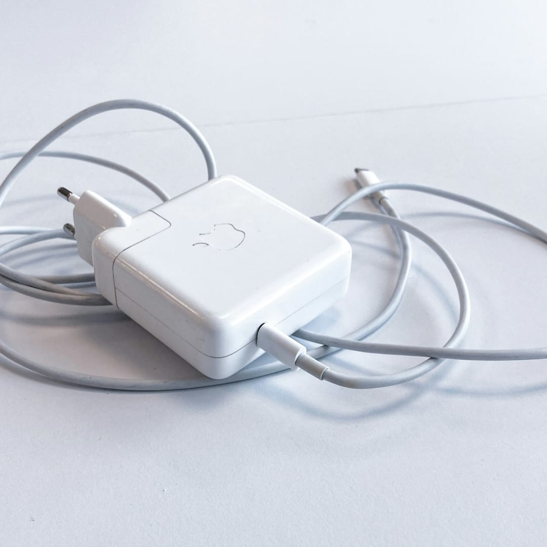20W USB-C Fast Charger — image 1 of 1