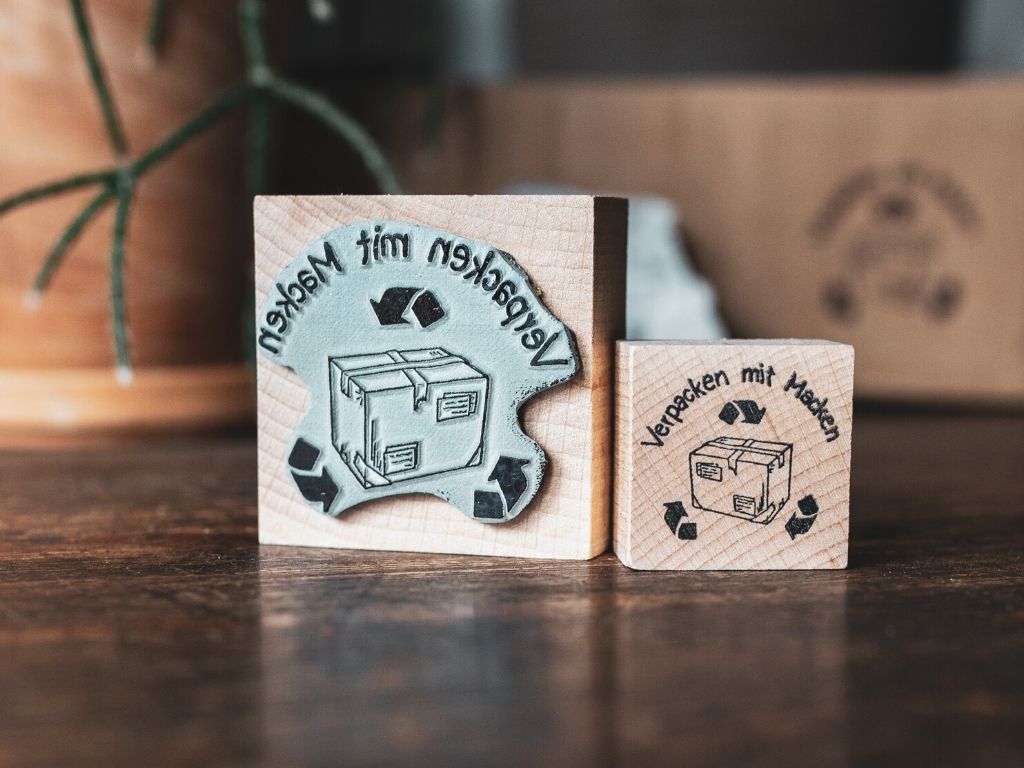 Der Stempel ist in 2 Größen erhältlich