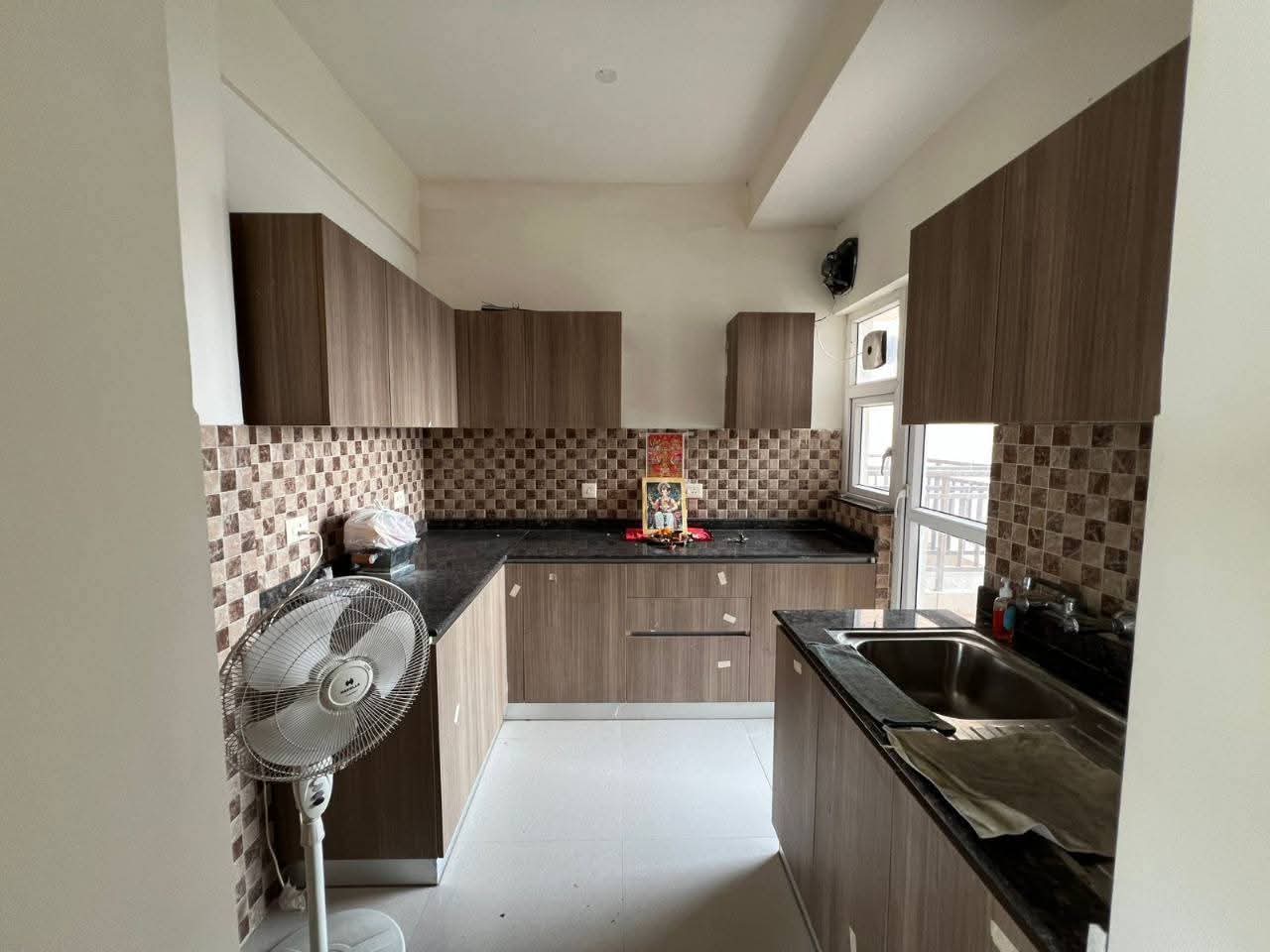 Adani oyester sec 102 - Properties in Gurugram - 4