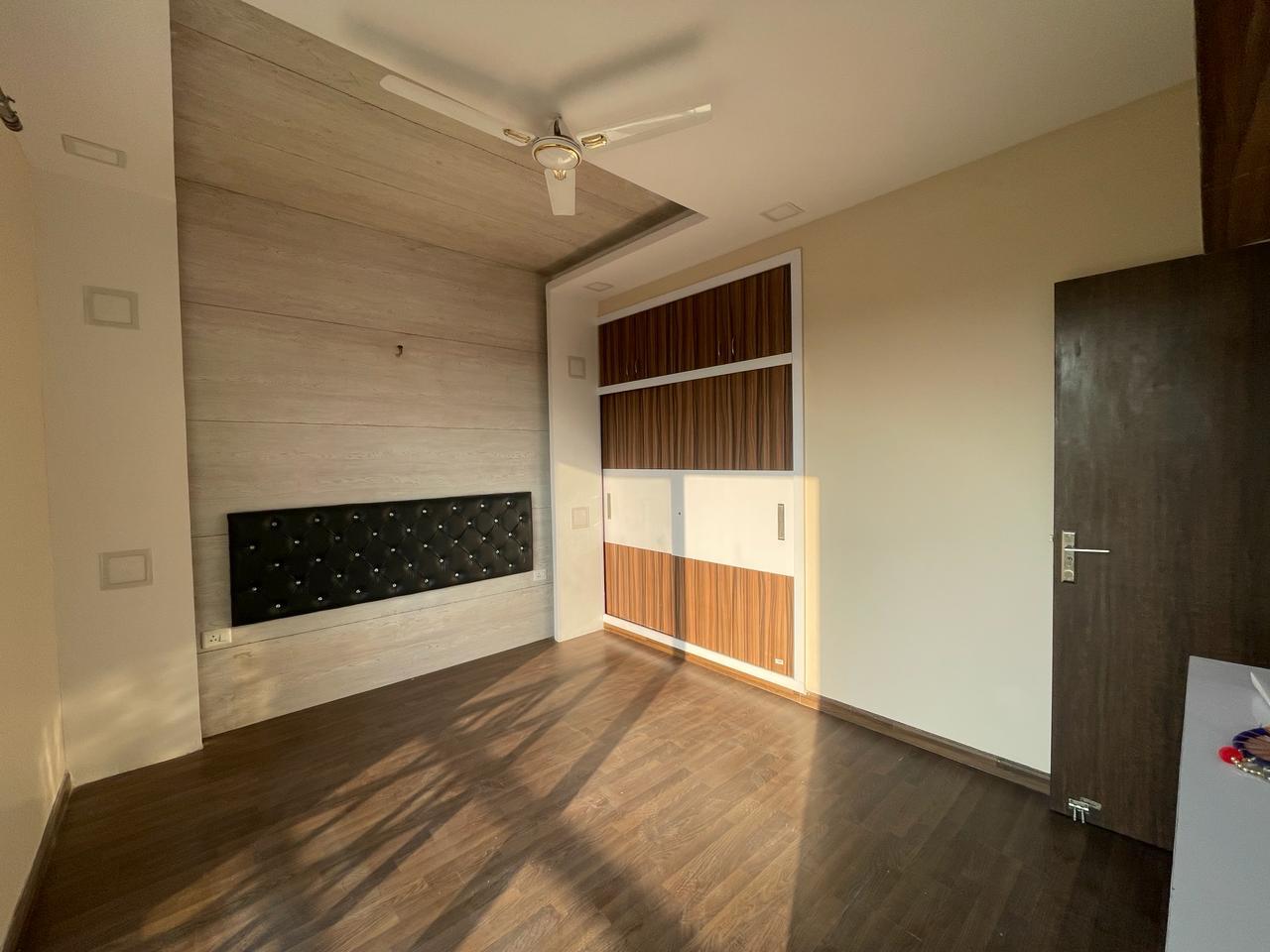 Bptp Amstoria sec 102 rent - Properties in Gurugram - 4