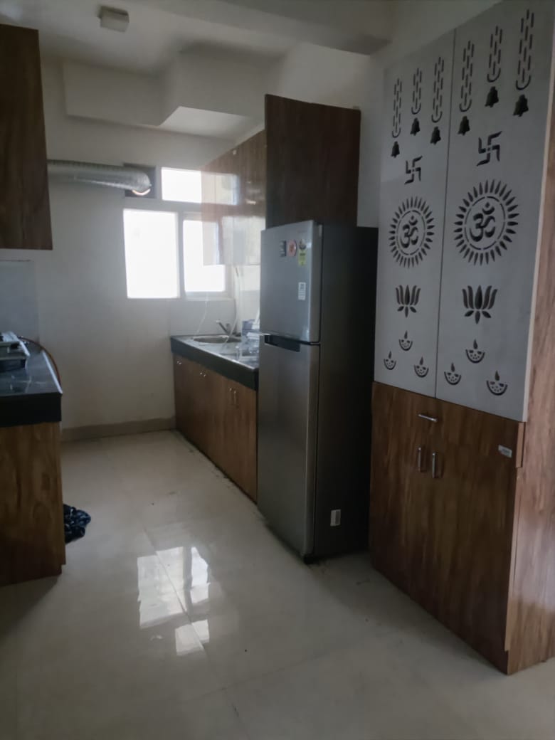 Bptp Amstoria sec 102 rent - Properties in Gurugram - 7