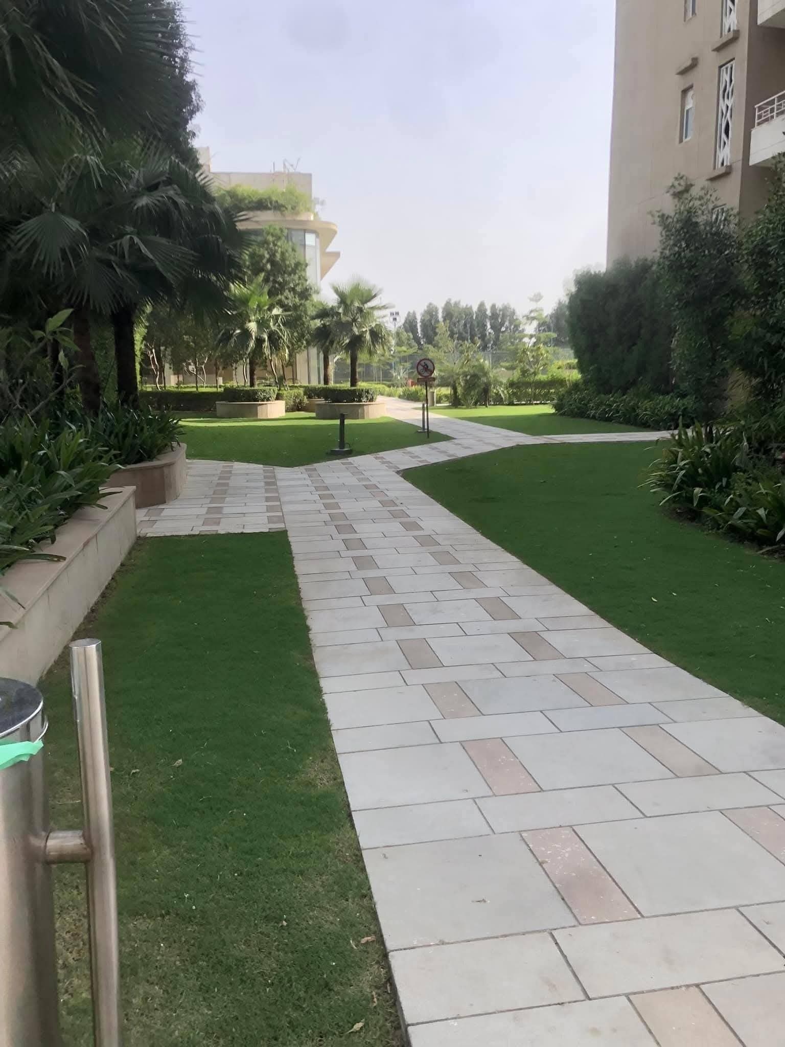 Puri emrald sec 104 society - Properties in Gurugram - 3