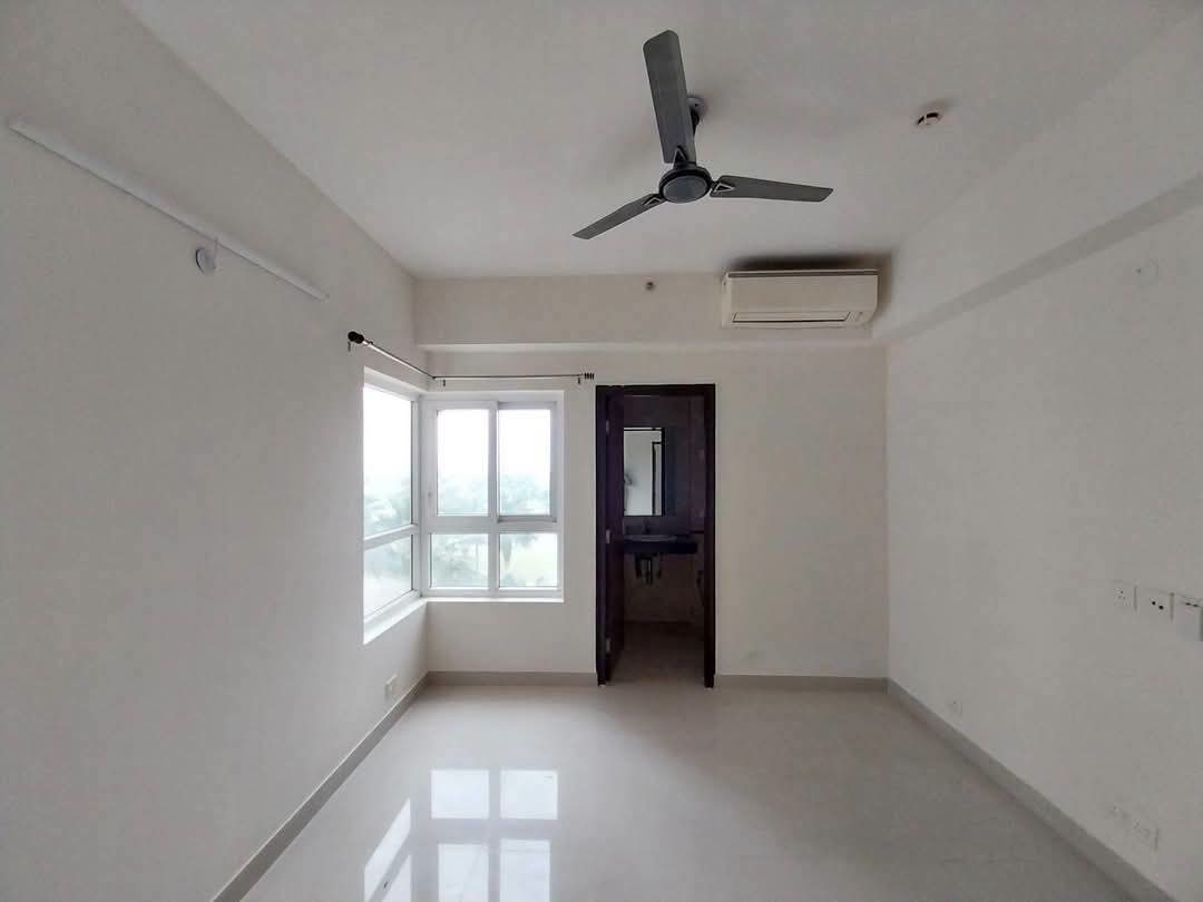 Adani oyester sec 102 for Sale - Properties in Gurugram - 4