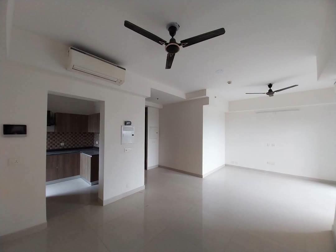 Adani oyester sec 102 for Sale - Properties in Gurugram - 8