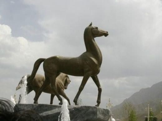 Statue of an Akhal-Teke horse