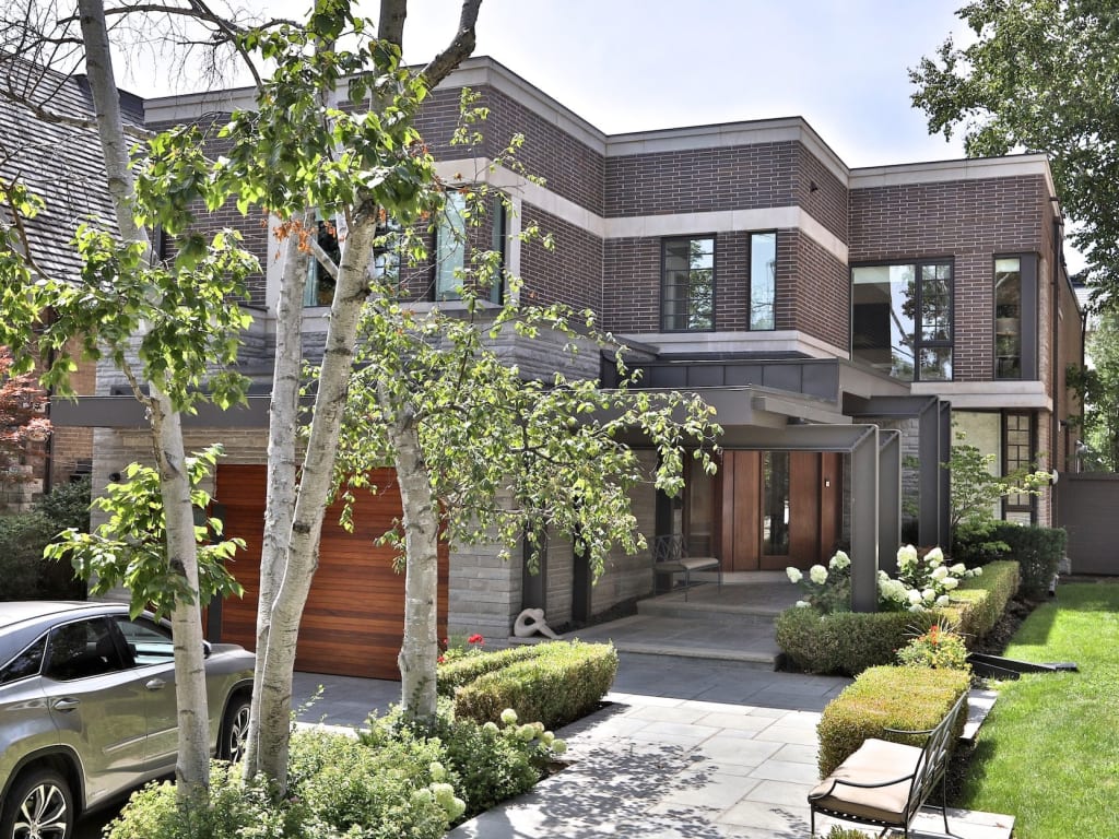 404 Vesta Drive